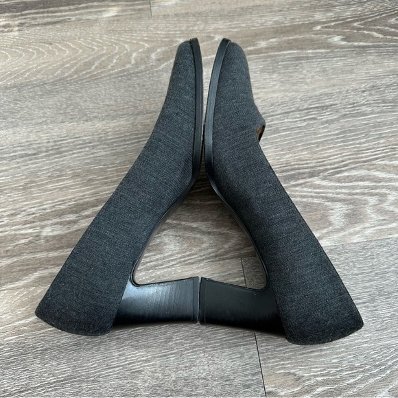 Bottega Veneta vintage jersey square toe stacked heel, heels. Trendy style - Picture 6 of 9